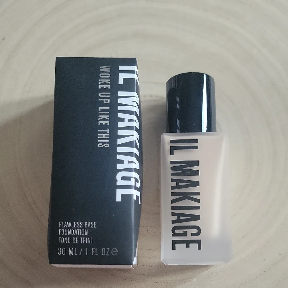 IL MAKIAGE Foundation Makeup